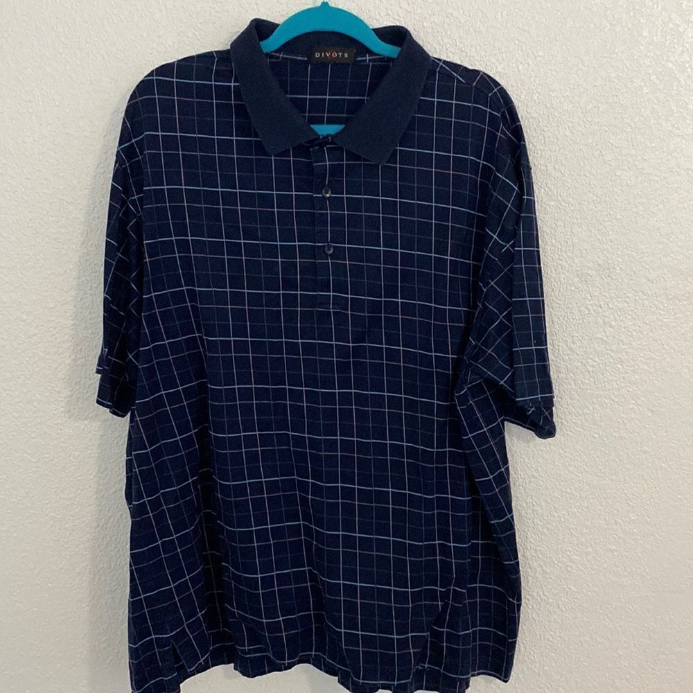 Divots- navy and white polo- Size XXL